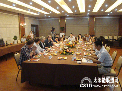 【力源】太陽能國際友人來訪 力源喜相迎