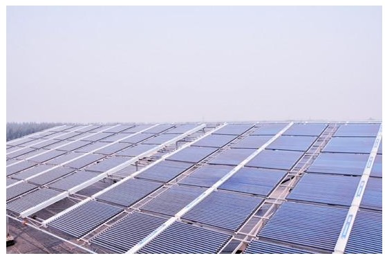 國內(nèi)最大太陽能應(yīng)用工程10月底投入運(yùn)行